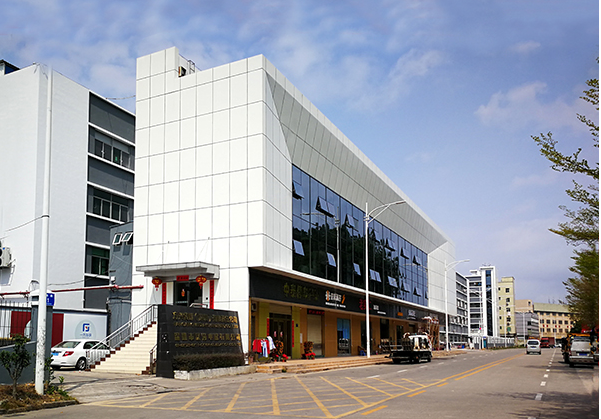 太湖住宅公寓幕墙修缮